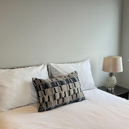 Geneva House Apartments By Elegance Living Peterborough Eksteriør billede